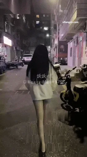 酒后在夜店嗨到爆炸，放荡的样子迷倒一众单男 After drinking, I