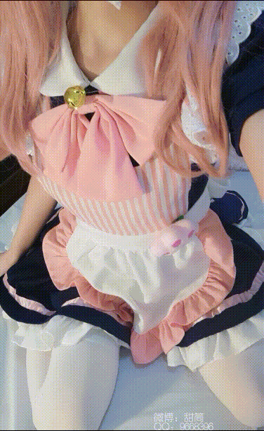 粉色女仆紫薇，紧致粉嫩一线天馒头美穴视觉感超强 Pink maid Ziwei,