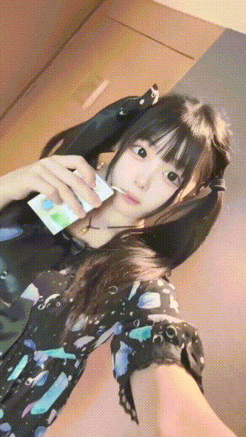 乖乖的张开腿等爸爸 爸爸要插屁屁的哪里呀～ Obediently open yo