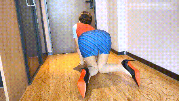 气质尤物御姐女神『Andmlove』✅反差空姐真是一个骚逼 The temper