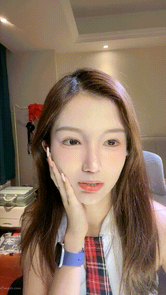 精彩动态图  完美C罩杯抖奶女神，性感极品身材小穴塞跳蛋裸舞 Wonderful