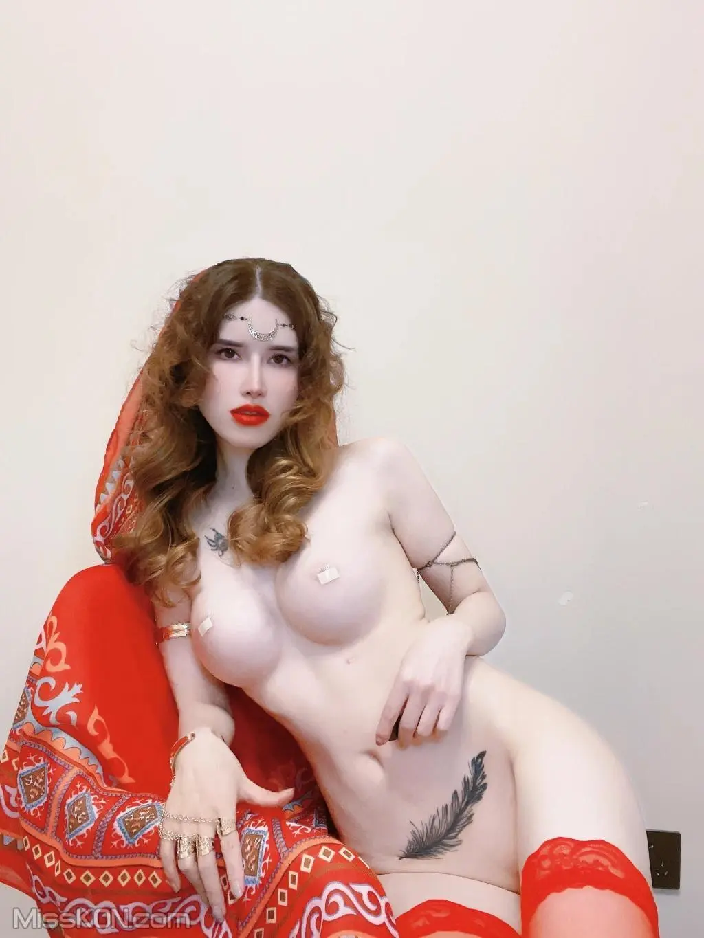 Coser@鹿八岁： 红 Coser@鹿八岁： Red