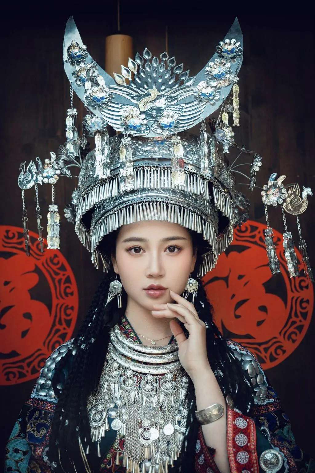 Coser@年年Nnian： 苗疆女孩 Coser@年nnian： Miao girl