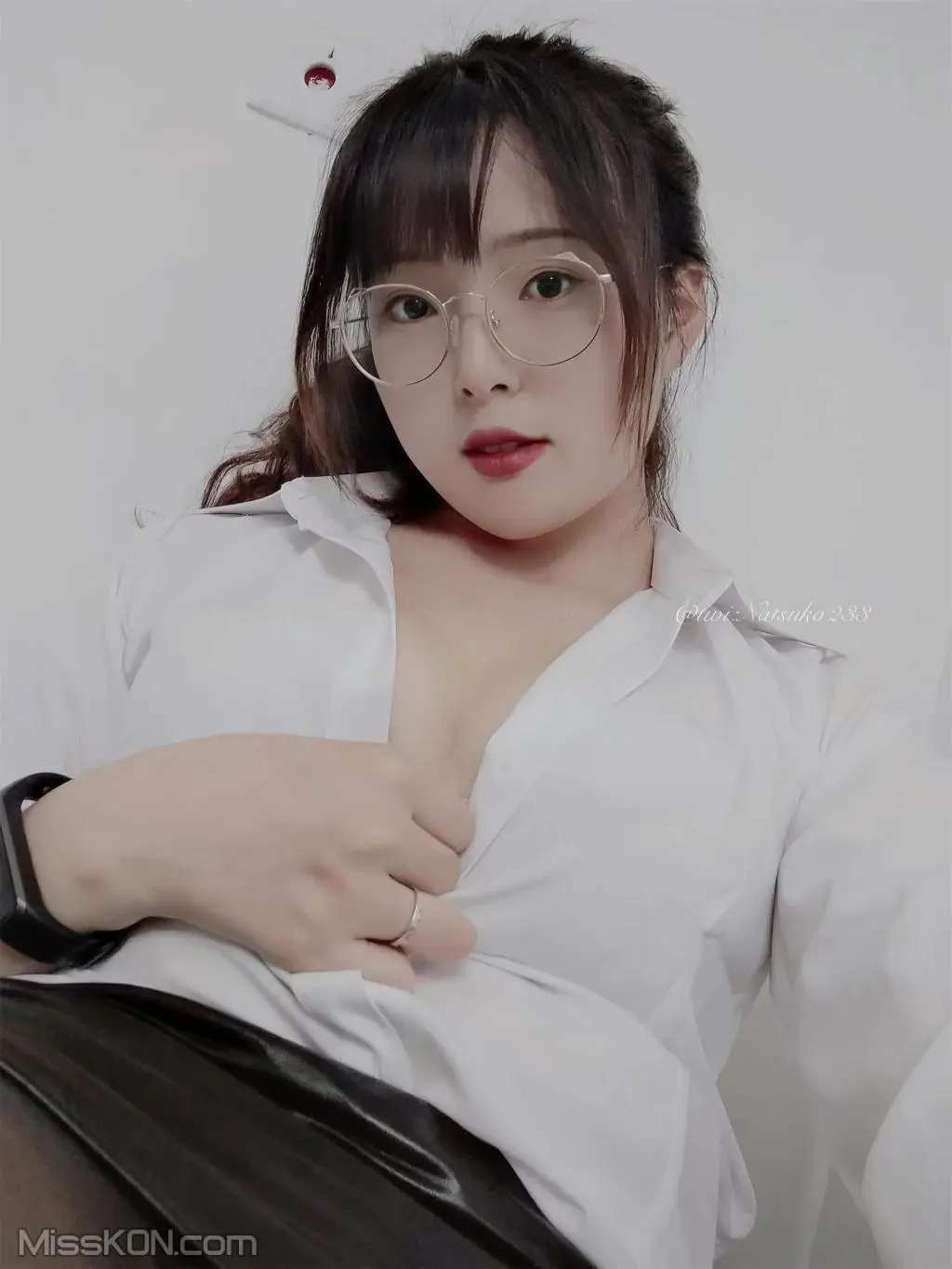 Coser@Natsuko夏夏子： 刻度尺OL Coser@Natsuko Natsuko： Scale OL