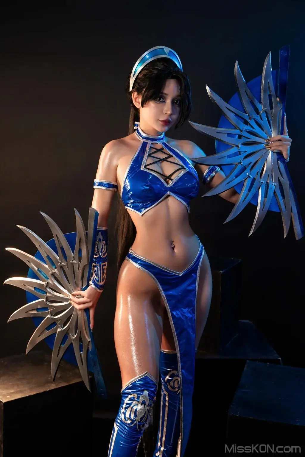 Coser@UmekoJ： Cosplay Kitana Mortal Kombat Coser@UmekoJ： Cosplay Kitana Mortal Kombat