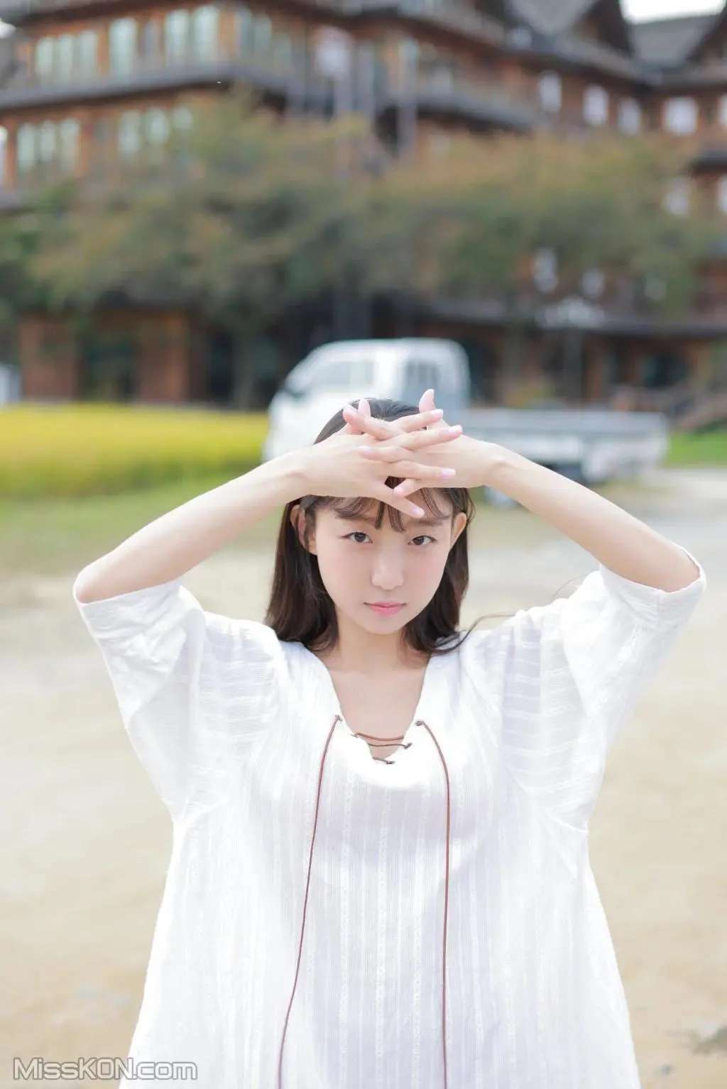 Eunji Pyo (표은지) (DJ Henney) Eunji Pyo (표은지) (DJ Henney)