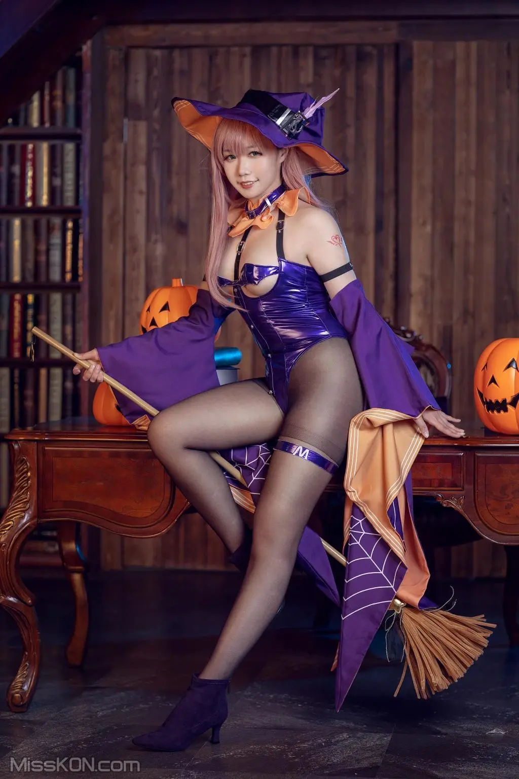 Coser@麻花麻花酱： 孟菲斯 Coser@马花马花草： Memphis
