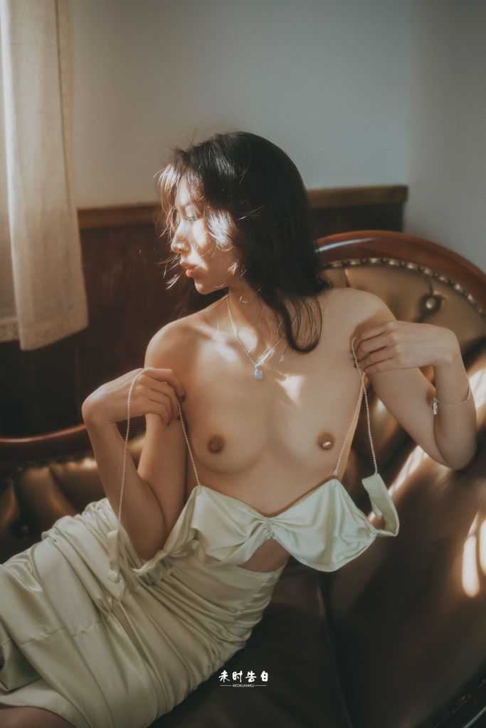 推特萝莉少女合集 未时告白@4kokuhaku Twitter  Girl Co