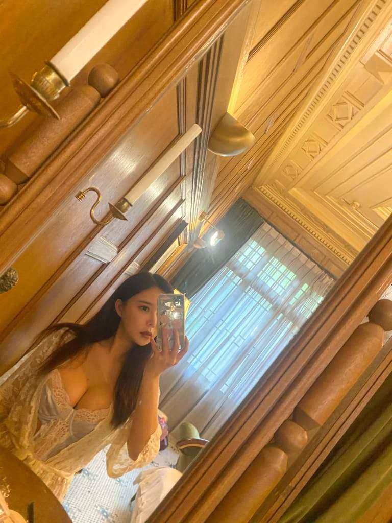 亚马逊鲶鱼  独居太太 Amazon Catfish  Mrs. Living Alone