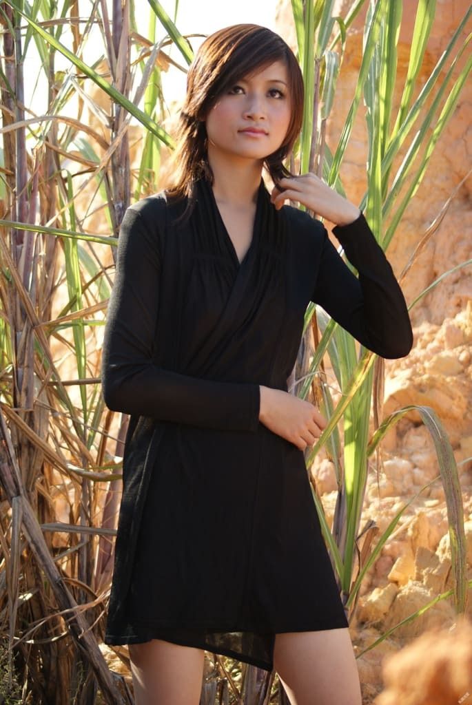 【国模套图】国模小萱人体私拍套图