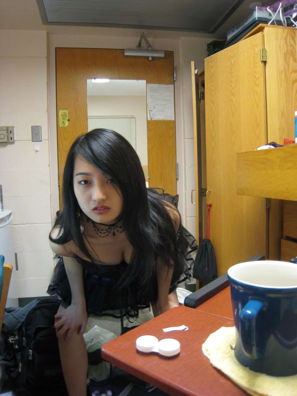 我想找男人操逼。老公说我好淫荡 I want to fuck a man. My husband says I&rsquo;m so slutty | sexting married man