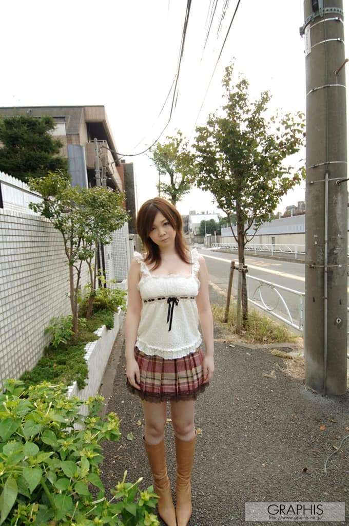 【Graphis】小川奈美《Approaching rapidly》 【Graphis】Ogawa Nami "Approaching rapidly"