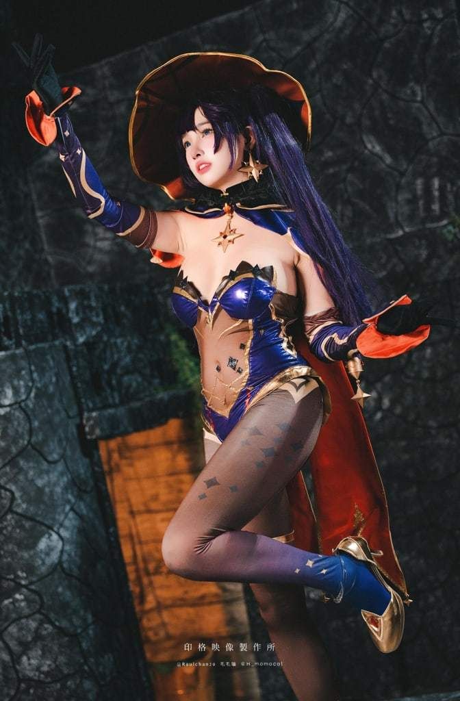 慕慕Momo《莫娜 Mona》 Momo "Mona"