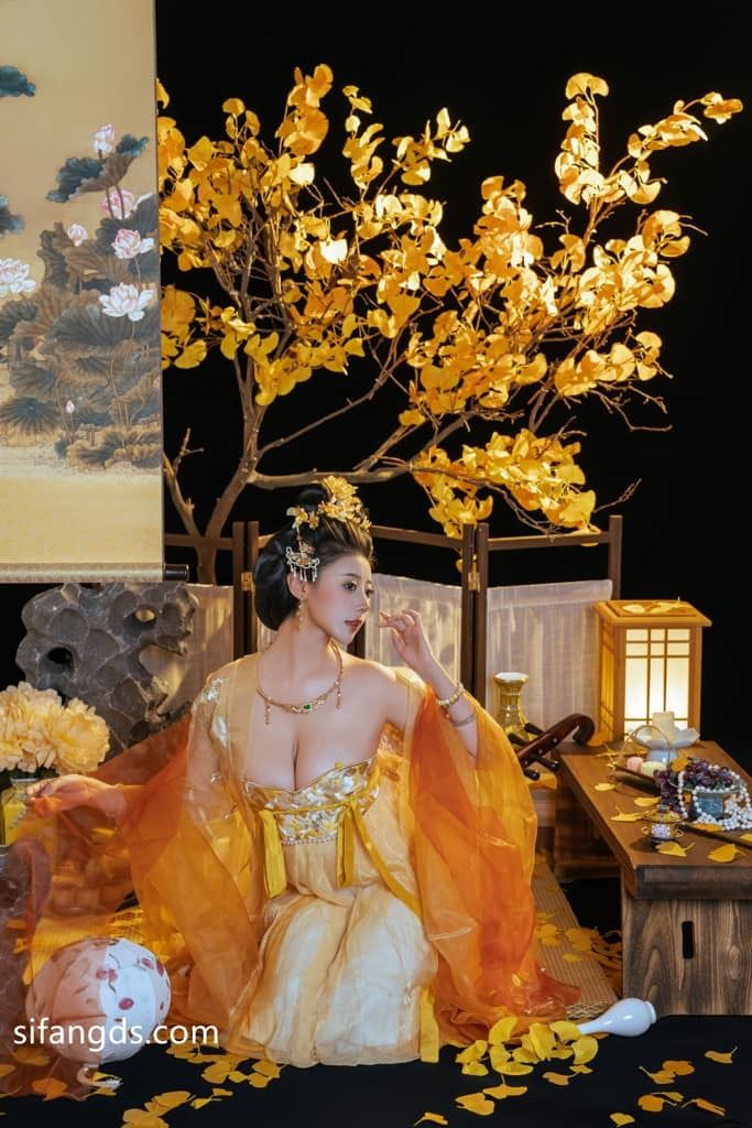 奈汐酱《金笺寄月》 Nai Xichan "Golden Paper to th