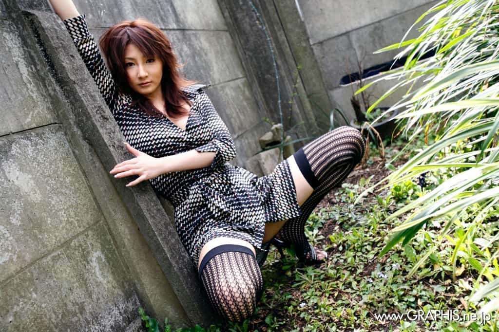 【Graphis】美月玲奈《Illhumored fruits》 【Graphis】Mizuki Rena "Illhumored fruits"