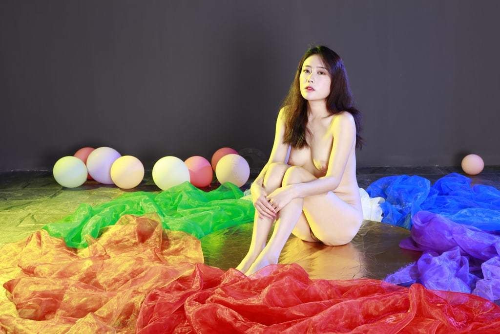 【国模套图】【不知名国模人体私拍套图】2 [National model set