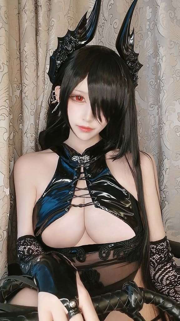 黑白御猫 NO.001 靡烟旗袍 Black and White Imperial Cat NO.001 Miyan Cheongsam