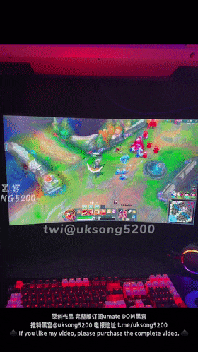 4P菲菲这个骚货，巨像邓紫棋四个轮着操