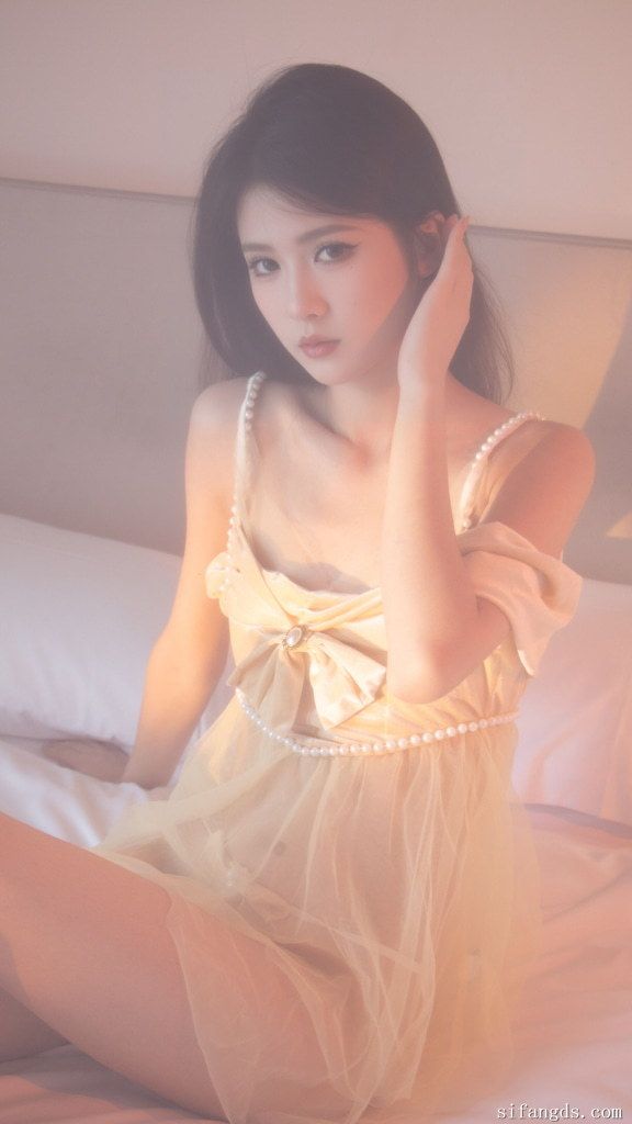 【国模套图】不知名国模大尺度人体私拍套图 [Chinese model set]