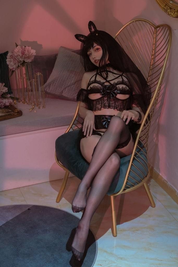 七月喵子《千刀万剐》 July Meow Zi "Thousand Knifes