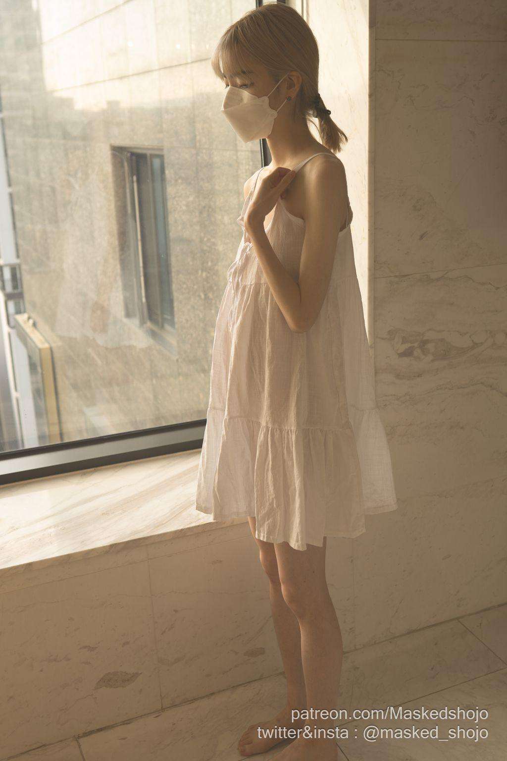 Masked Shojo： No.05 The Poor Girl Masked Shojo： No.05 The Poor Girl