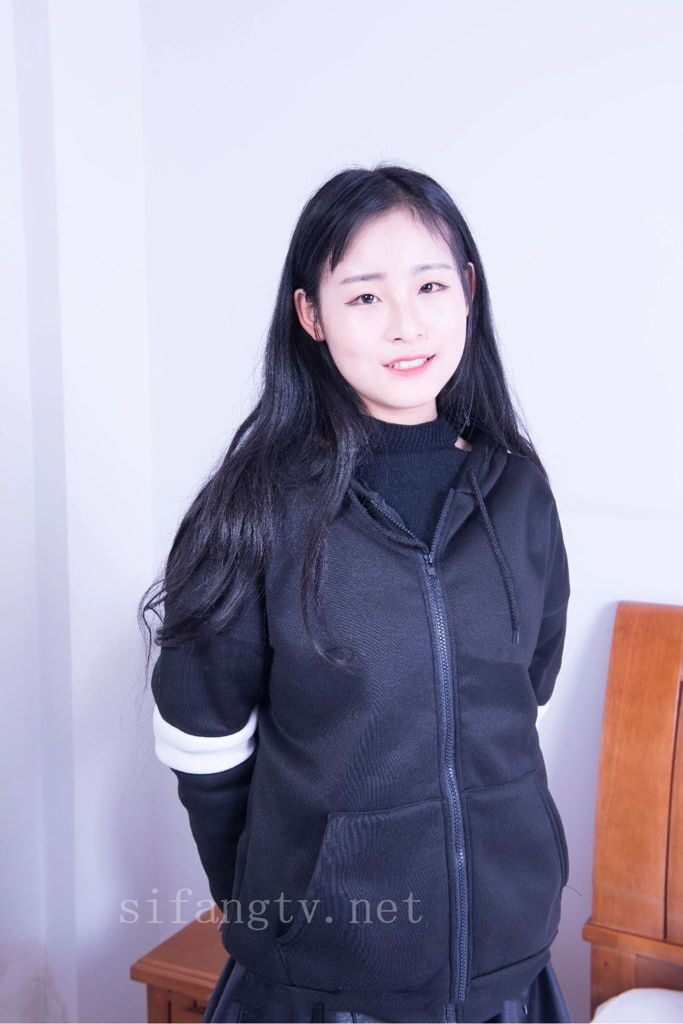 【国模套图】国模丁晓晓大尺度人体私拍套图 【National Model Set