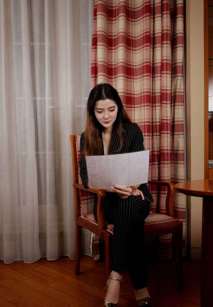 【国模套图】国模小泽大尺度人体私拍套图 [Chinese model set] Chinese model Ozawa's largescale human body private photo set