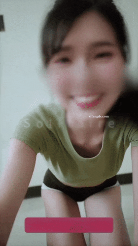 老公出国不带我！我就勾引他的朋友、同事、学长各种操我 My husband do