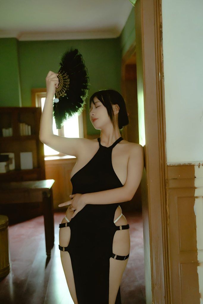 【国模套图】浅安安《激凸黑珍珠》 [National model set] Qi