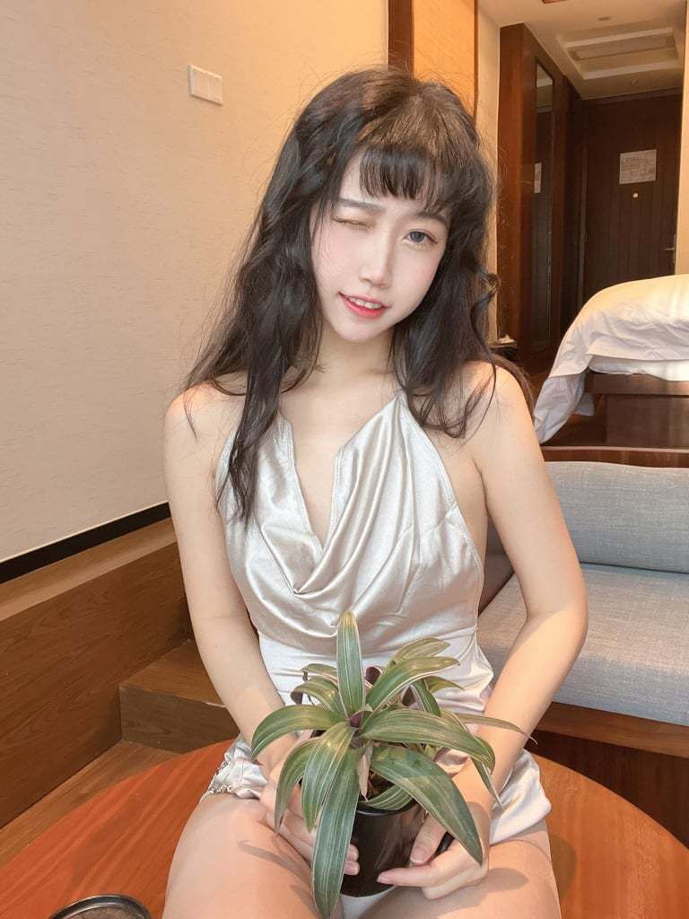 不呆猫《浴室人妻》 Don't be stupid "Bathroom Wife