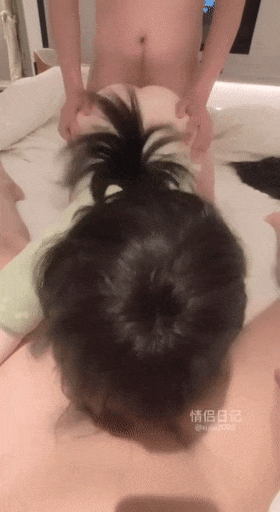 浙江绍兴乖巧JK女友，喜欢玩交换约单男，雪白蜜桃臀后入 Zhejiang Sha