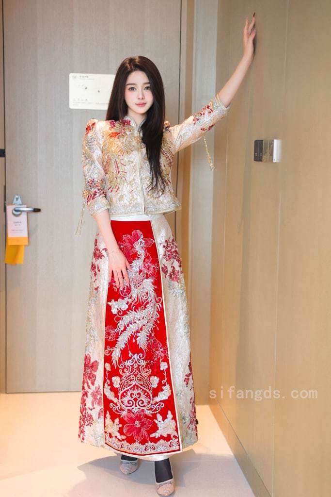 【私购流出】candy糖糖《私购流出》（9833） [Private Purchase Out] candy Tangtang "Private Purchase Out" (9833)