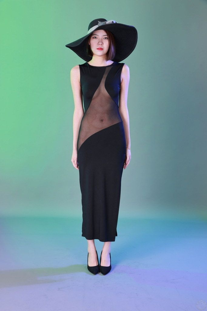 【国模套图】国模小万大尺度人体私拍套图 【National Model Set】