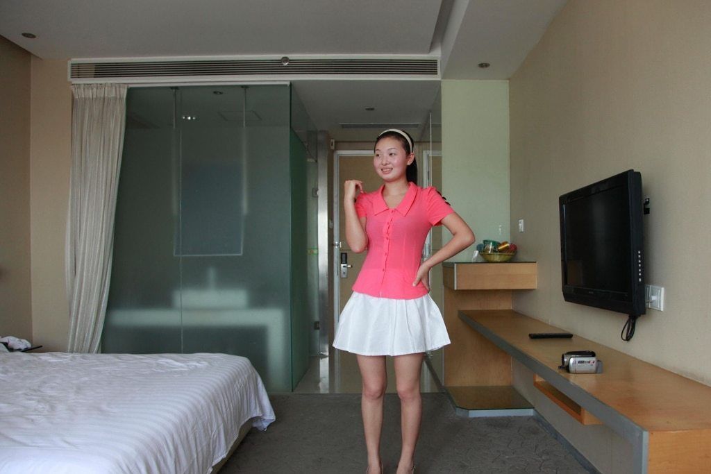 【国模套图】国模李宛仪（李潇珊）人体私拍套图2