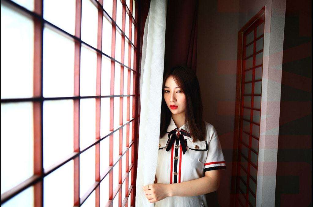 【风吟鸟唱】国模小马苏椹嫃大尺度性爱人体私拍套图 [The Wind Sings and the Birds Sing] Chinese model Pony Su Chunyan's largescale sexual body private photoshoot set