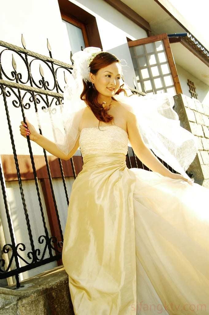 【国模套图】素人流出不雅照 [Chinese model set] Indece