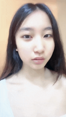 大三杭州美女大学生，发育极好的大屁股，满满的初恋感 A beautiful co