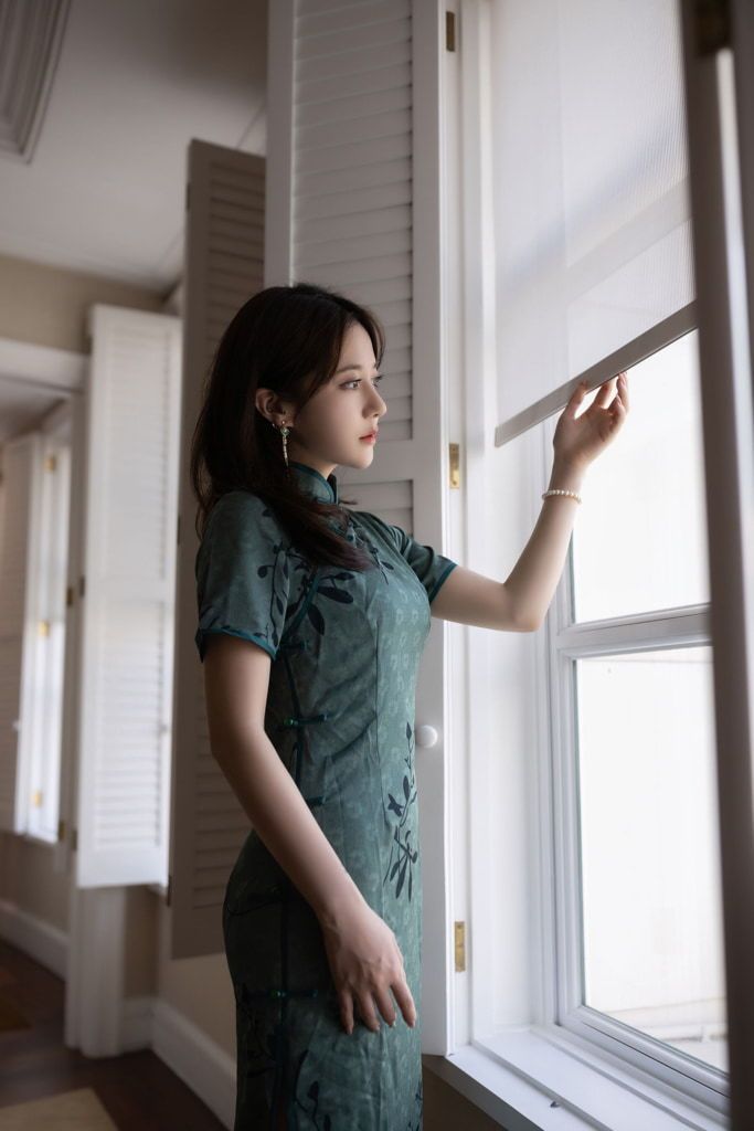 【私购流出】鱼子酱《色劫》