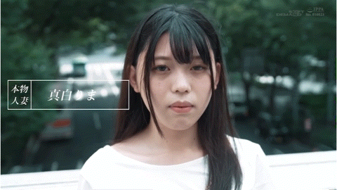 上下都在喷还有水蛇腰（动图） It's squirting up and down and has water snake waist (animated picture)