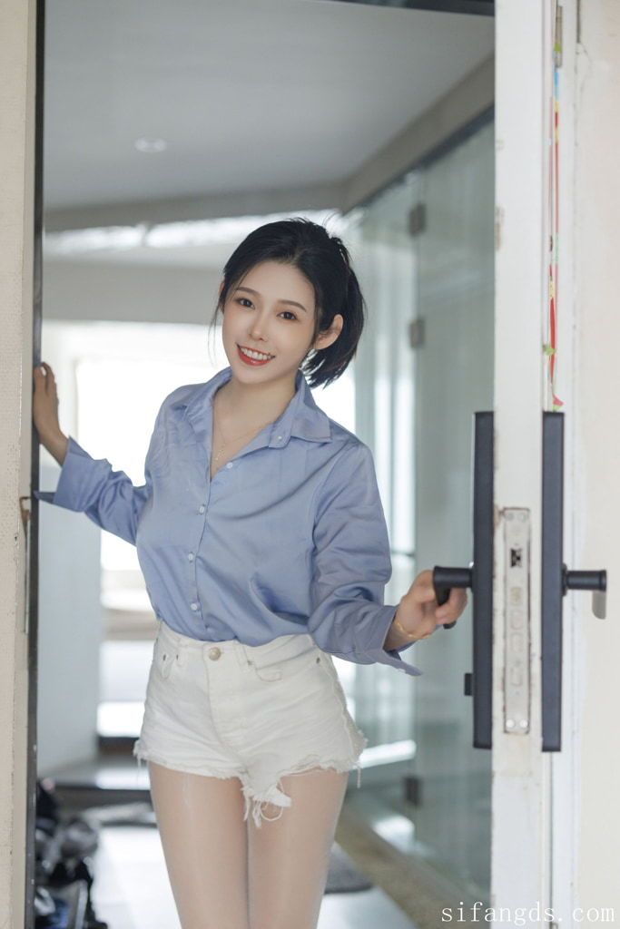 【私购流出】luvian本能《原图流出》2 【Private Purchase