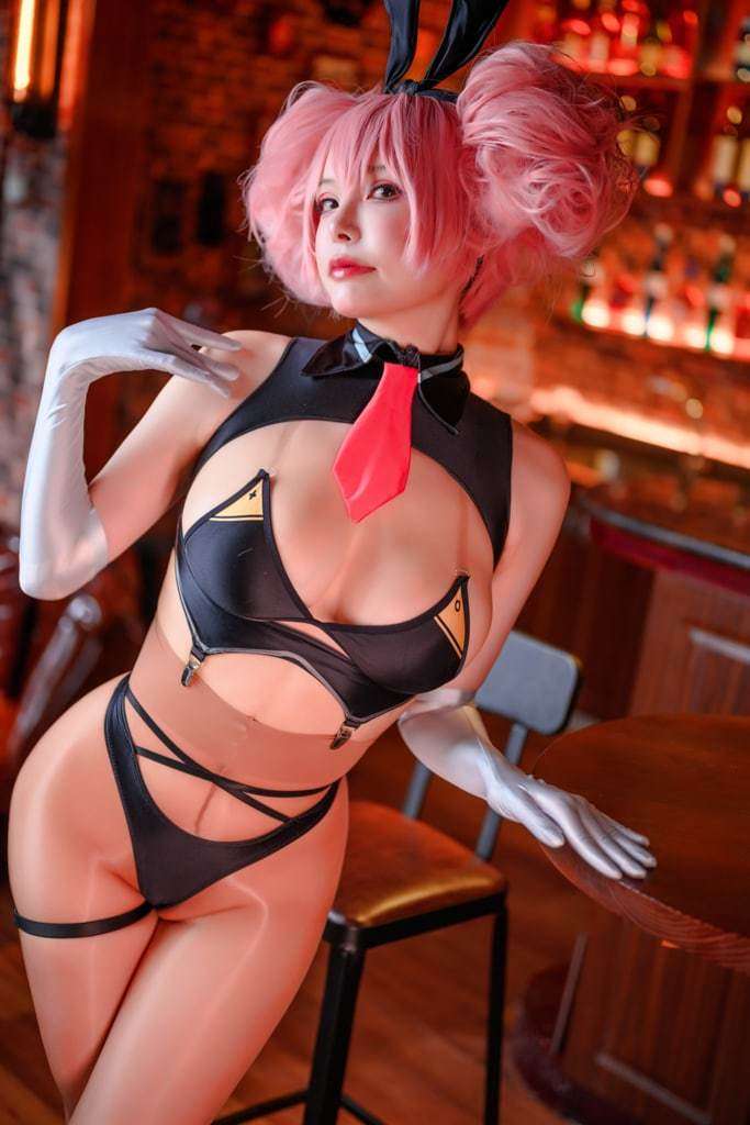 秋和柯基  Bunny兔女郎 Autumn and Corgi  Bunny