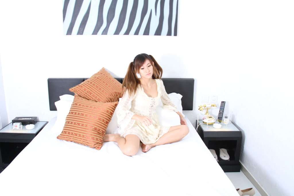 港模 Mikobb Chau 大尺度性爱人体私拍套图 Hong Kong model Mikobb Chau's largescale sex body private photoshoot set