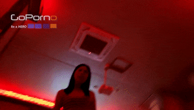 会所搞了两个少妇，完美露脸，奶子又大又坚挺 The club had two y