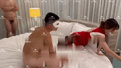 专约绿帽人妻，人妻都都超骚，&ldquo;不要只在门口动，快进来呀&rdquo; Special app