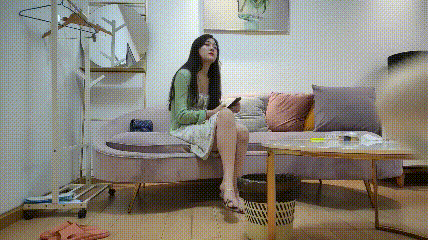 身材高挑大长腿 被小哥骚逼操操舔舔很舒坦 换装调情准备第二炮翻车了 Tall and long legs, it's very comfortable to be fucked by a guy's slutty pussy, and he's ready to flirt with the second shot. | the most popular sex position