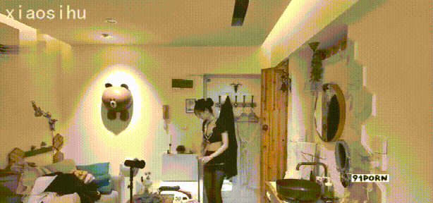 极品空姐下班回家 被强推无套内射完美露脸 The best flight att