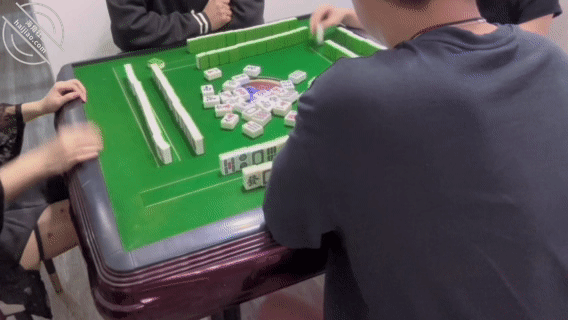 用床照威胁新娘嫂子成为我的性工具 狠狠操到失禁 I used bed photo