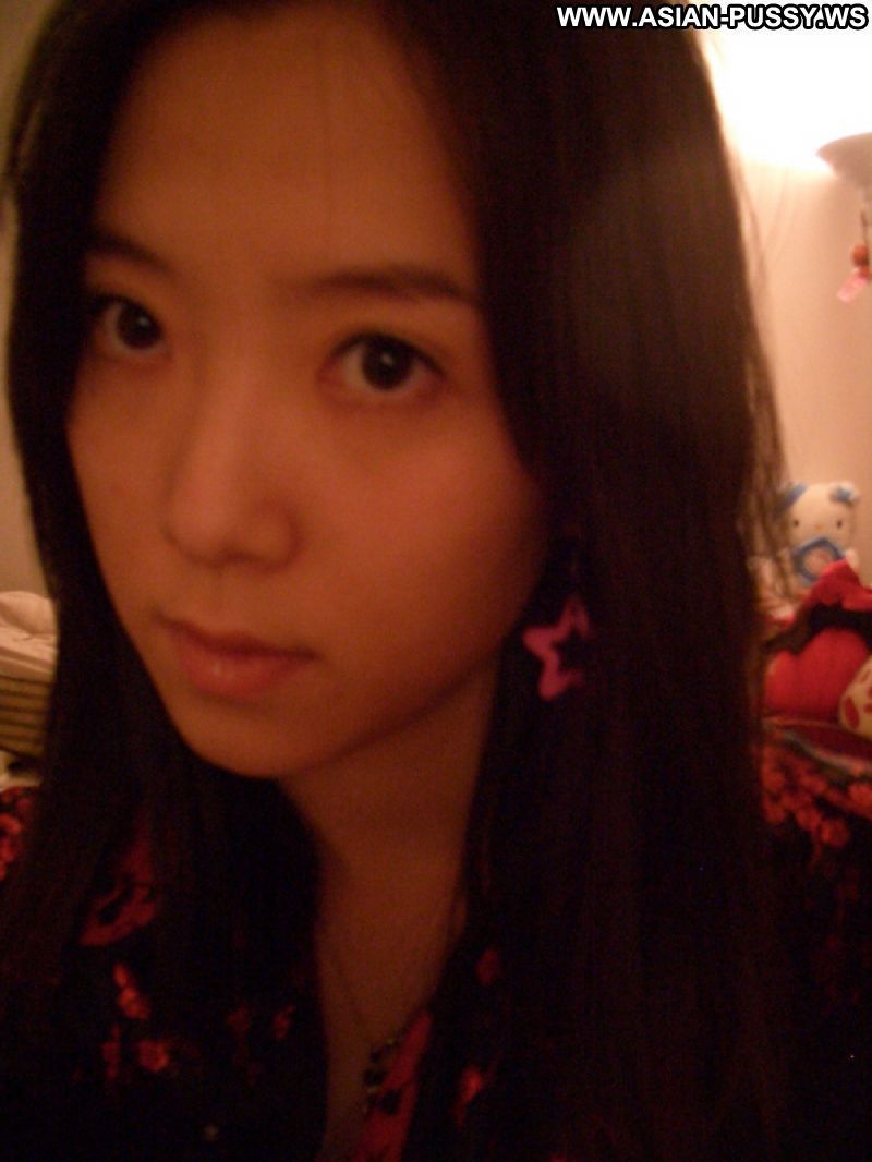 顔值身材不错的国内豪放校花大尺度自拍流出  傲珊 Domestic unrest