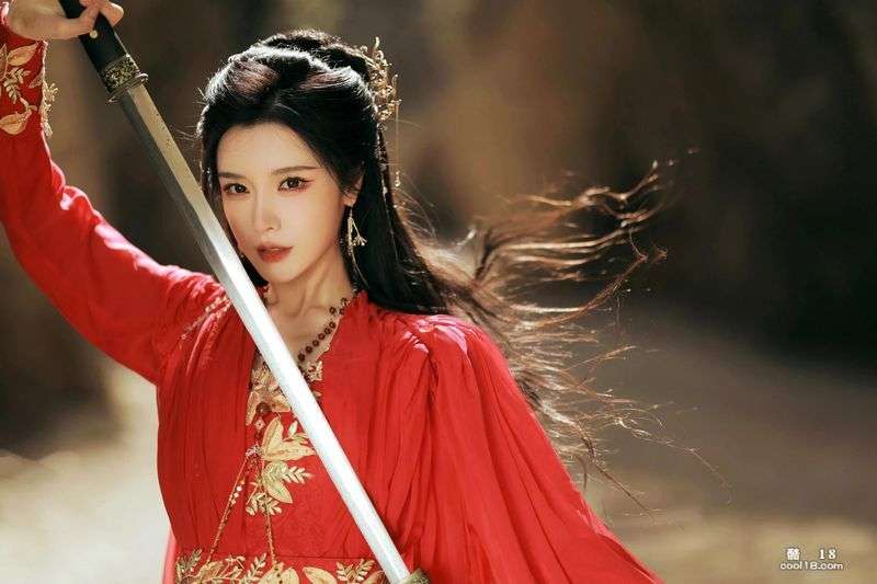 红纱长裙侠女情&mdash;戴燕妮[高清套图] The heroic girl in red gauze dress&mdash;Dai Yanni [HD set of pictures]