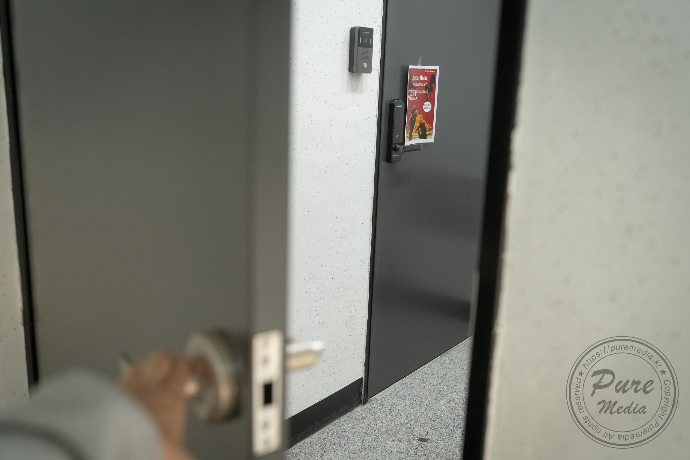 Pure Media Vol.277： Yeha (예하) &ndash; Expensive and Delicious Naked Hen Pure Media Vol.277： Yeha (예하) &ndash; Expensive and Delicious Naked Hen